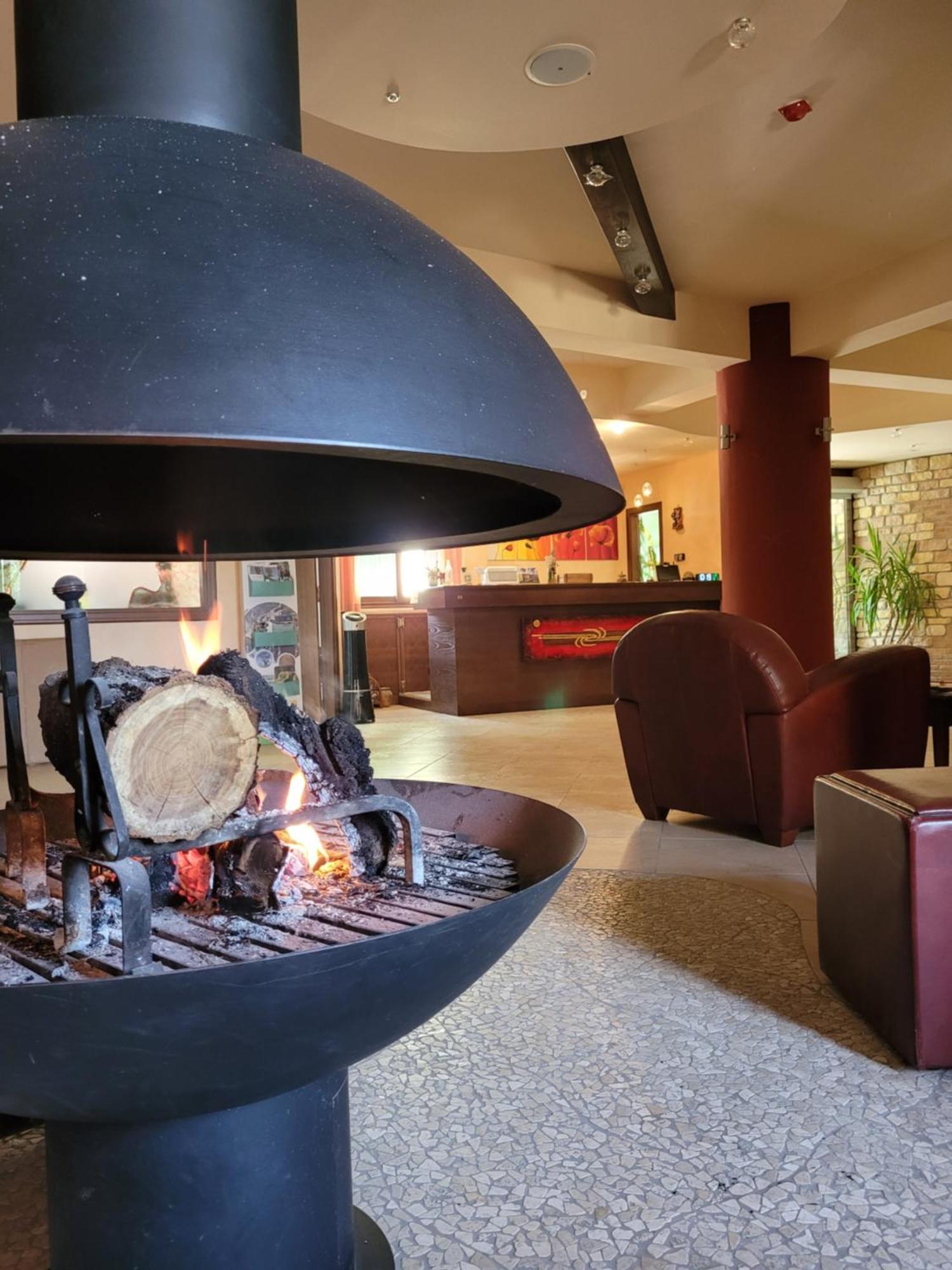 Park Hotel Bellavista Гамбарье-д'Аспромонте Экстерьер фото